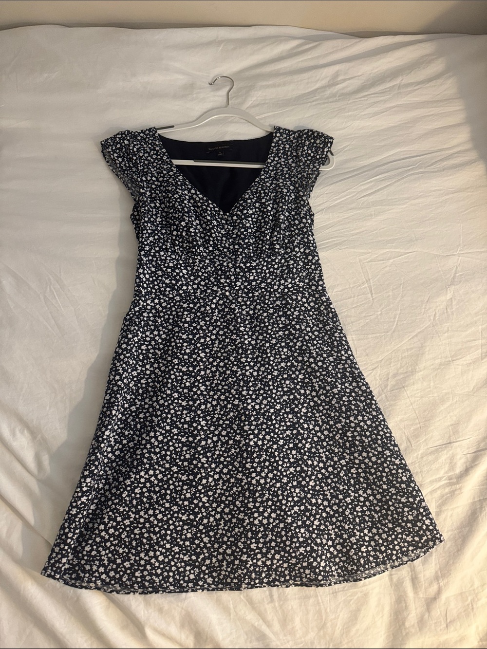 Banana Republic Navy and White Floral Midi Dress